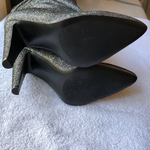 NEW! Steve Madden Iridescent glitter boots - Picture 8 of 8
